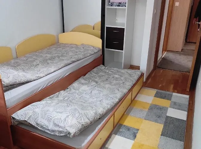 Bella Casa Free Parking *